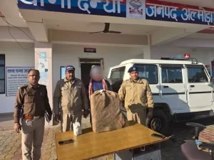 Almora: एसएसपी अल्मोड़ा के नेतृत्व में बड़ी कार्रवाई, टूरिस्ट बनकर गांजा तस्करी कर रहे तीन गिरफ्तार