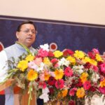 सीएम धामी ने युवा साहित्यकारों को किया संबोधित