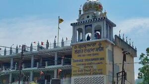 Uttarakhand: नगरासू गुरुद्वारे में 4 दिन से चल रहा गतिरोध समाप्त, बातचीत के बाद नीचे आए निहंग