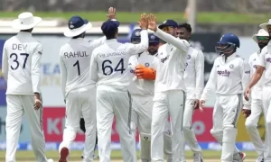दिनुशा की शतकीय पारी के बावजूद सुथार और जडेजा की गेंदबाजी ने भारत को दिलाई बड़ी बढ़त