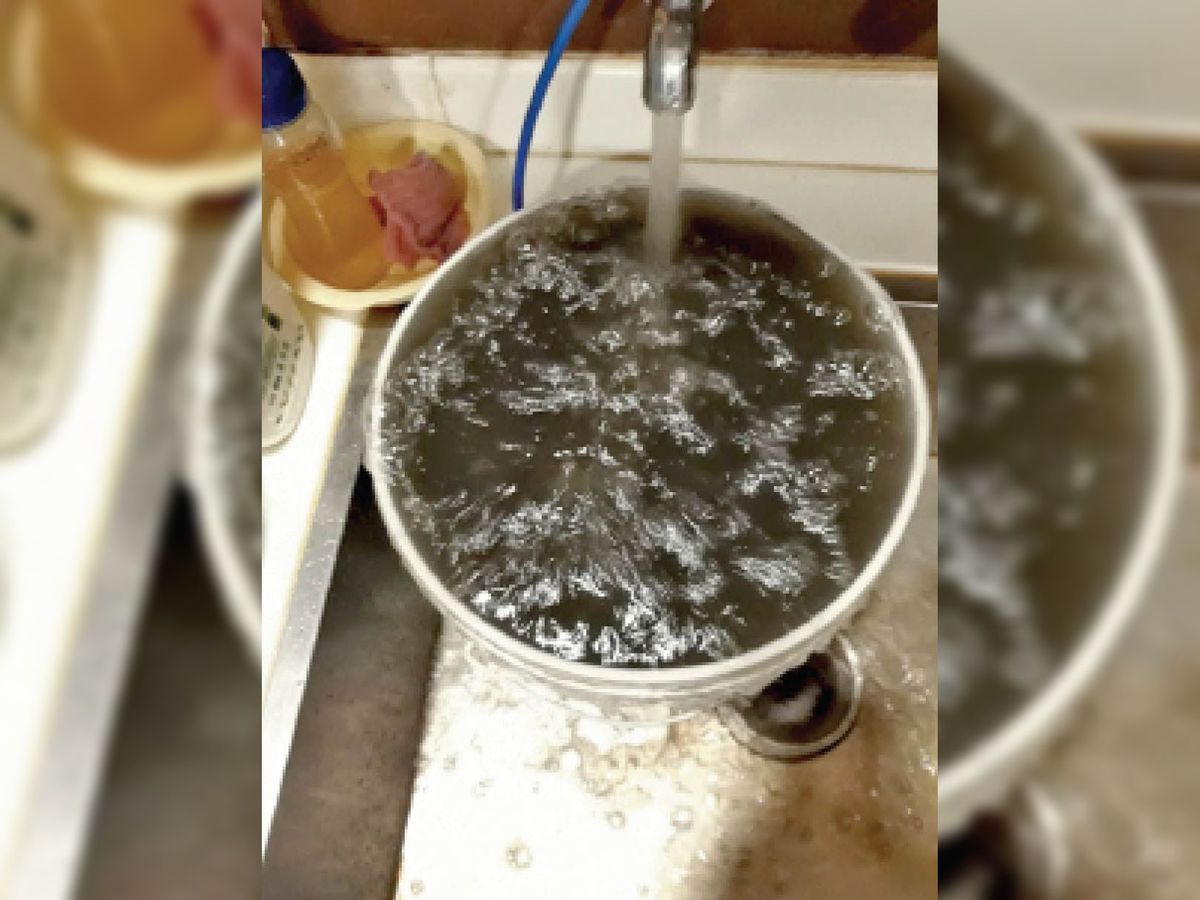 नैनीताल के ज्योलीकोट में दूषित पानी का संकट, दो की मौत और सैकड़ों बीमार